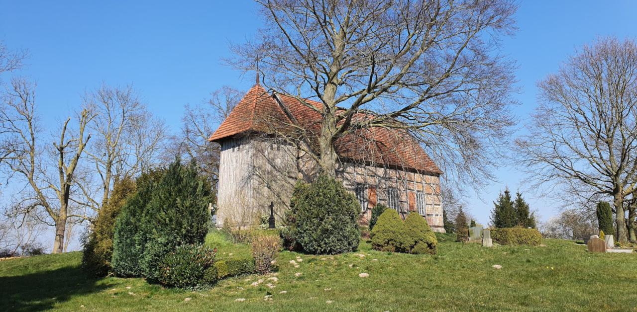 Dorfkirche Kloster Wulfshagen